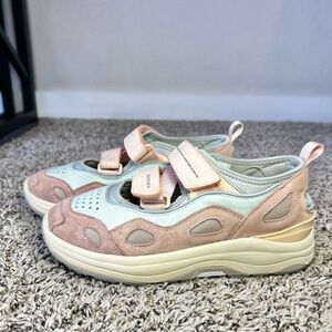 Suicoke AKK-AB Hook & Loop Shoes Sneakers Women’s Size 9 Pink Light Blue Comfy